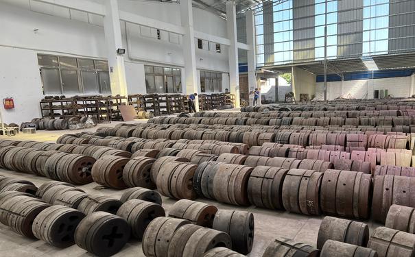 铝型材挤压模具 铝型材挤压模具